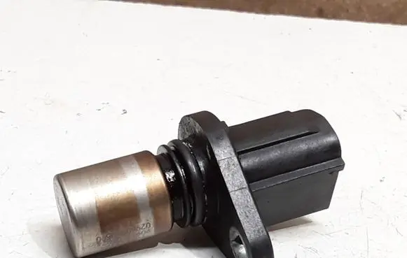 Camshaft position sensor