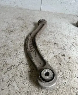 Mercedes-Benz C W205 Rear control arm 20407FI5