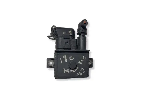 BMW 5 F10 F11 Glow plug pre-heat relay 0522140702