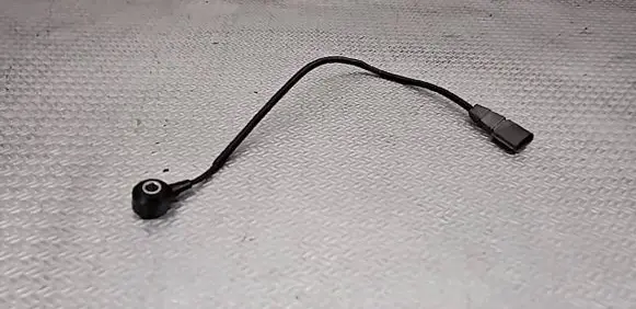 Audi A6 S6 C6 4F Detonation knock sensor 06E905377C