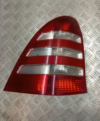 Mercedes-Benz C W203 Rear/tail lights