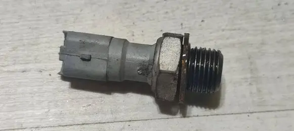 Mitsubishi ASX Oil level sensor 9631846480