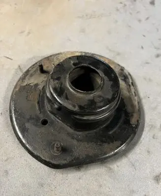 Chrysler Grand Voyager IV Front upper strut mount 