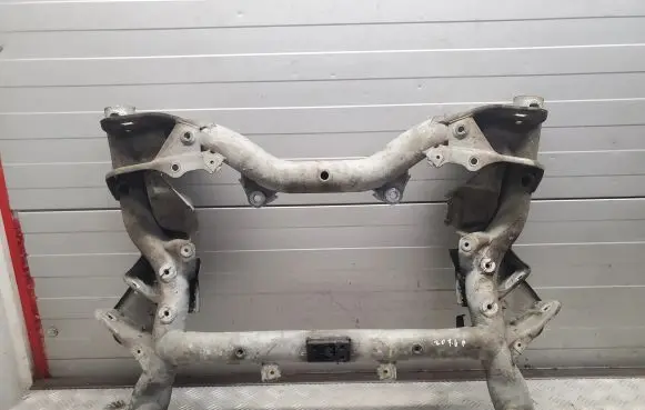 Mercedes-Benz E C207 W207 Front subframe A2046280657