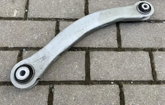 Audi Q7 4M Rear control arm 4M0505398Q