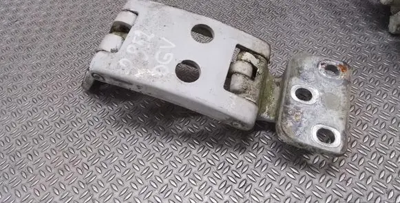 Mercedes-Benz Sprinter W906 Rear door upper hinge