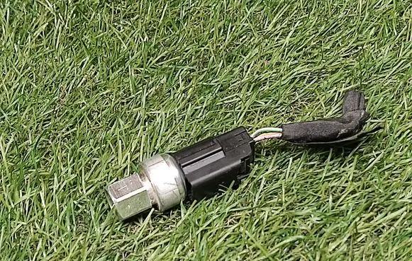 Ford Edge II Air conditioning (A/C) pressure sensor HG1A19D594AA