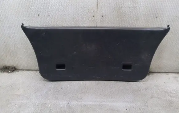 Toyota Corolla Verso E121 Tailgate trim