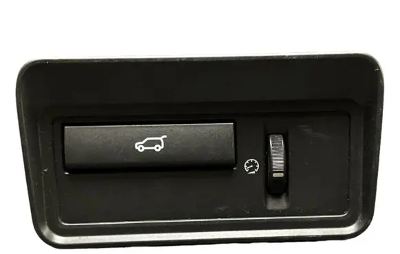 Land Rover Evoque I Tailgate/boot open switch button BJ3211654BB 10022900 10400976890