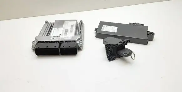 BMW 3 E90 E91 Engine ECU kit and lock set 7806987 6943834 61356943834