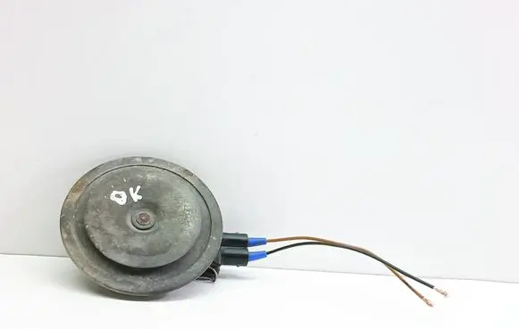 Volkswagen Golf IV Horn signal