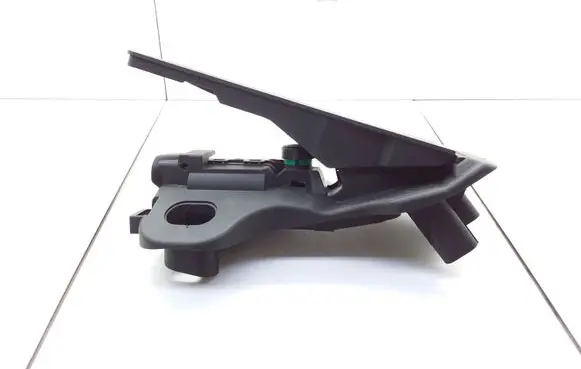 Volkswagen Touran I Accelerator throttle pedal 1T2723503G 6PV00874601 74390600