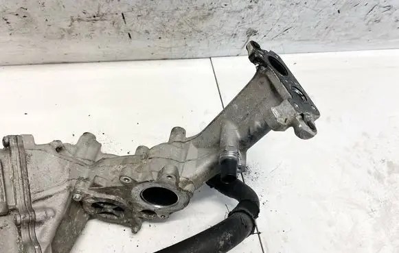 Mercedes-Benz C AMG W204 EGR valve cooler lf00064