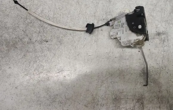 Audi A6 S6 C6 4F Front door lock