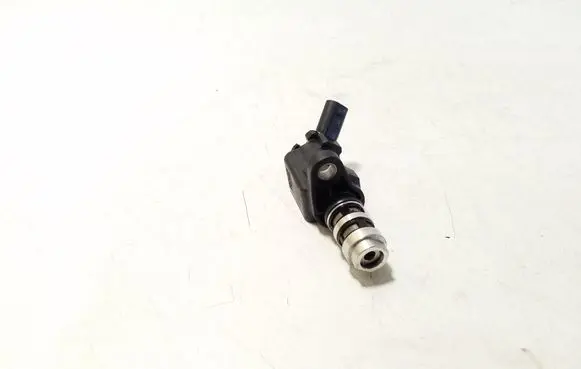 Volkswagen Tiguan Oil pressure sensor 04E906455S