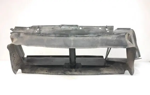 Intercooler air guide/duct channel