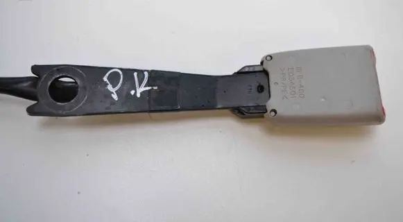 Lexus GS 300 350 430 450H Front seatbelt buckle E034501