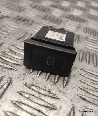 Volkswagen PASSAT B5.5 Windscreen/window heater switch 3b0959621c
