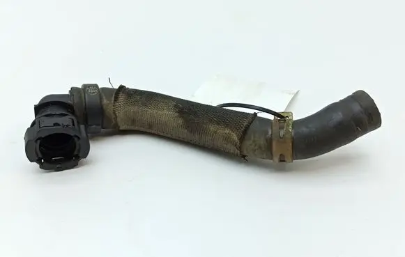 Nissan Navara D23 Engine coolant pipe/hose 