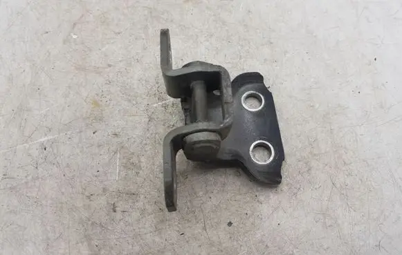 Lexus IS 220D-250-350 Front door upper hinge NOCODE