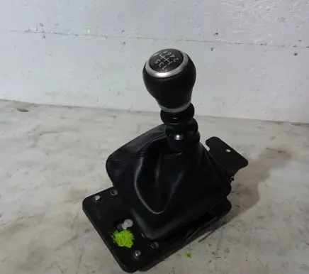Subaru Legacy Gear shift rod 