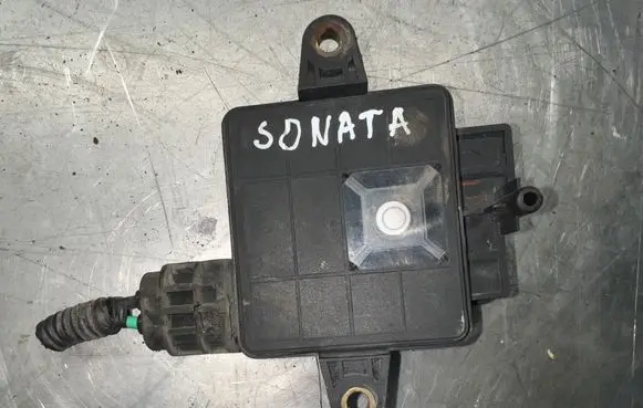 Hyundai Sonata Heater blower fan relay 253853K400 0108