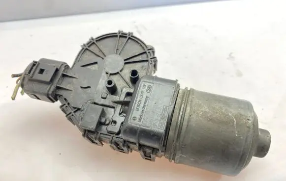 Ford Focus Wiper motor 0390241731 4M5117508AA