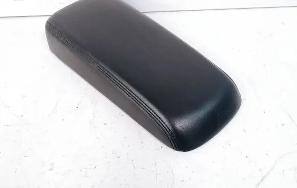Opel Ampera Armrest T9429