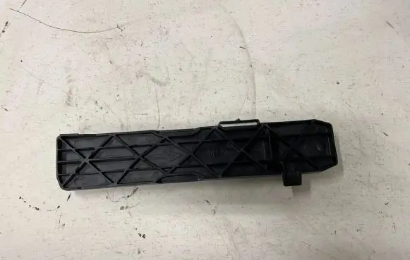 Seat Alhambra (Mk2) Cabin air micro filter cap 1K0819422