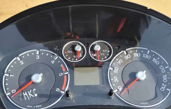 Ford Fiesta Speedometer (instrument cluster) VPS6F10894 173000km
