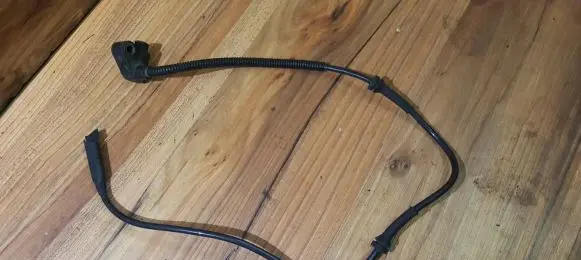 Ford Mondeo MK II ABS brake wheel speed sensor