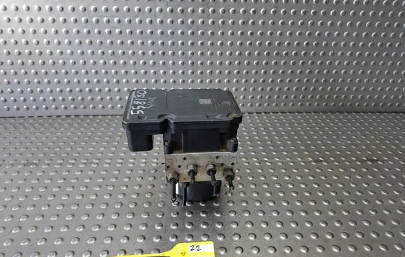 Chrysler Voyager ABS Pump S27730167 P04721453AC 00402775E000