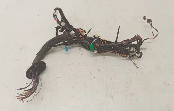 Tesla Model 3 Other wiring loom 106795700F