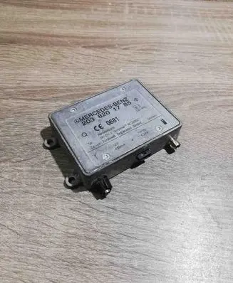 Mercedes-Benz ML W163 Antenna control unit 2038201785