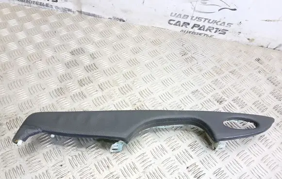 Mercedes-Benz E W211 Rear door handle trim 