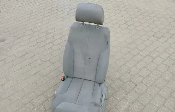 Volkswagen PASSAT B6 Front driver seat 