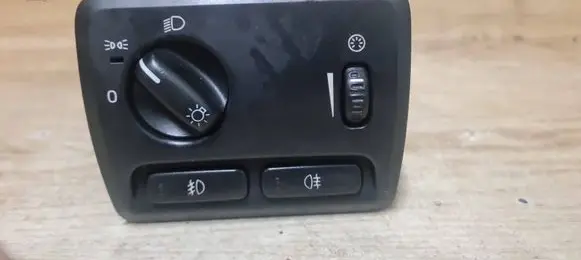 Light switch