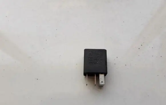 Fiat Punto (188) Other relay A72712VE 702.30