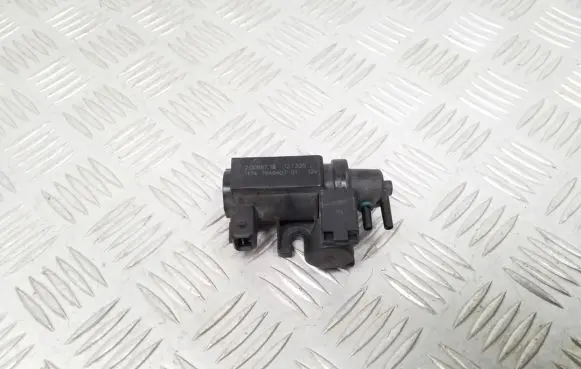 BMW 5 F10 F11 Turbo solenoid valve 7649407