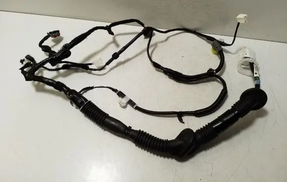 Subaru Impreza VI Front door wiring loom 81864FN000
