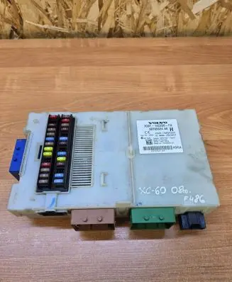 Volvo XC60 Fuse module 7G9T14C256FA 30765624AE