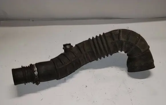 Renault Master II Intercooler hose/pipe 7700300585
