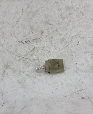 BMW 5 E34 Tail light bulb cover holder