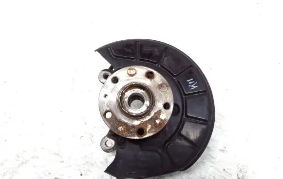 Volkswagen Beetle A5 Front wheel hub spindle knuckle