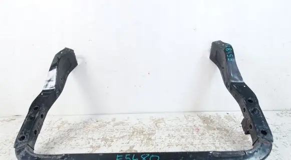 Jeep Grand Cherokee Radiator support slam panel