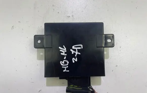 Mercedes-Benz ML W163 Light module LCM A1635453332 5LA00750804