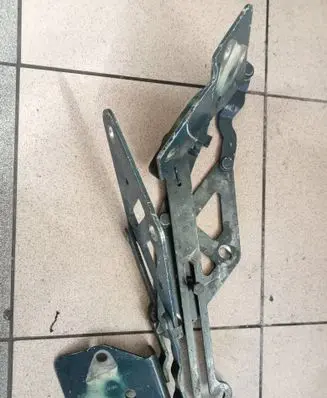 Volkswagen II LT Engine bonnet/hood hinges 2D0823302B