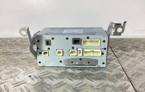 Navigation unit CD/DVD player