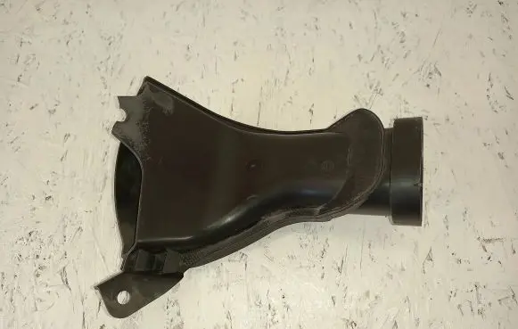 Nissan Navara D23 Air intake duct part 1181953