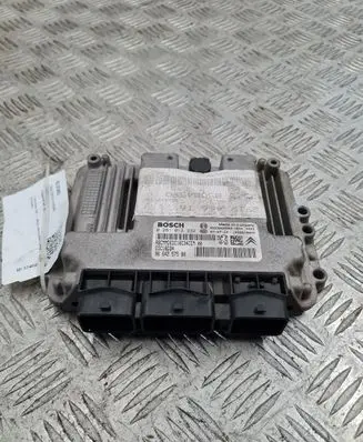 Peugeot 307 Engine control unit/module ECU 0281013332
